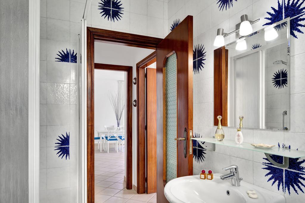 דירות Marina del Cantone Matisse Nerano By Gocce חדר תמונה