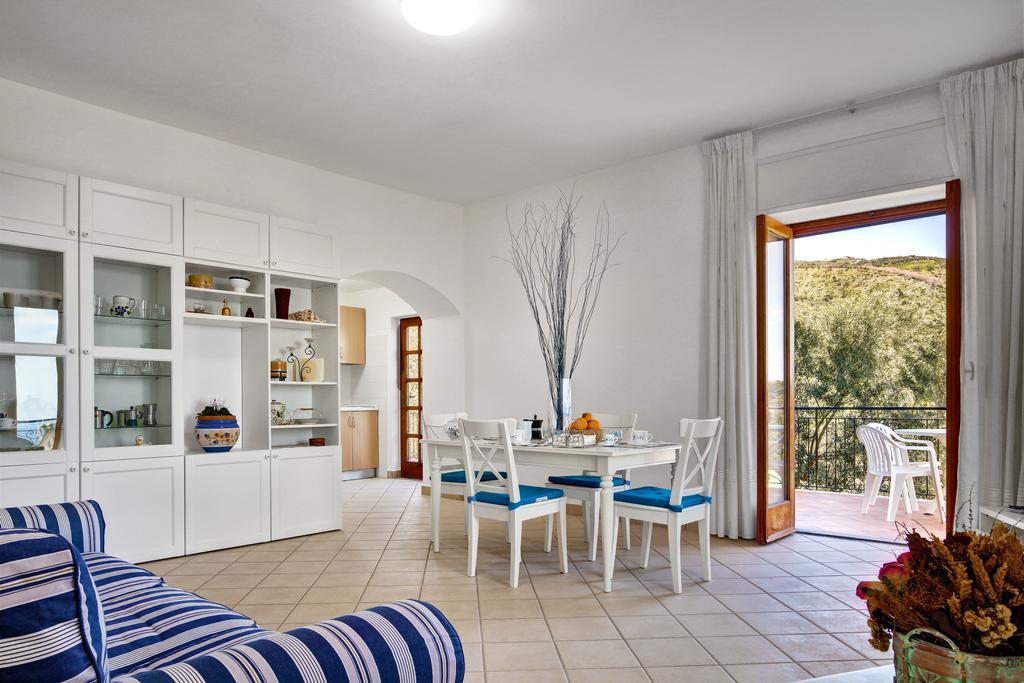 דירות Marina del Cantone Matisse Nerano By Gocce חדר תמונה